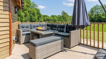 Design Apartment, Private Bathroom (Sleeps 2-6 - Mezzanine) | Terrace/patio