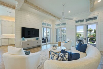 Pompano Paradise - 30A Vacation House with Ocean Views, Private Pool & Golf Cart