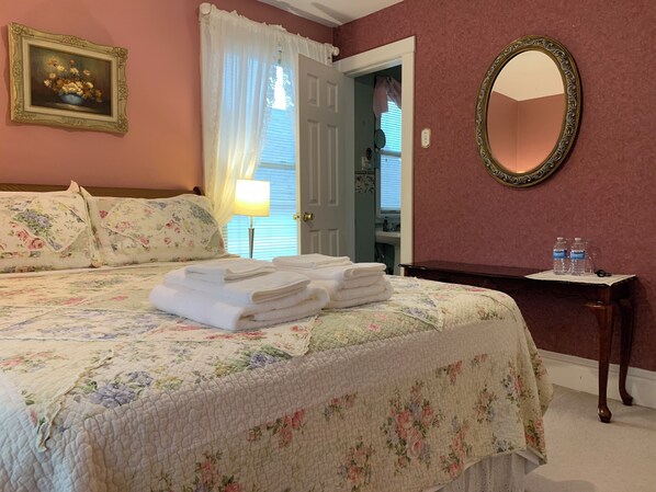 1 bedroom, WiFi, bed sheets