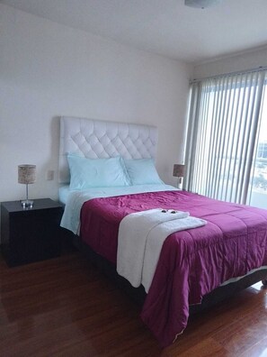 2 bedrooms, iron/ironing board, WiFi, bed sheets - Beautiful apartment with sea view in Magdalena del Mar (Magdalena del Mar)
