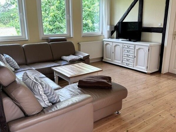 Imagen sin descripción, 1 de 15, botón