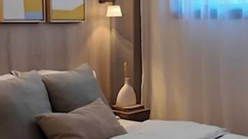 2 quartos, ferros/tábuas de passar roupa, Wi-Fi, roupa de cama