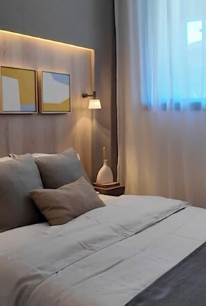 2 makuuhuonetta, silitysrauta/-lauta, Wi-Fi, vuodevaatteet