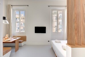 Bügeleisen/Bügelbrett, WLAN, Bettwäsche