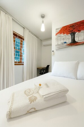 Traditional-Doppelzimmer, Mehrere Betten | 3 Schlafzimmer, kostenloses WLAN