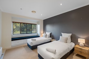 6 chambres, Wi-Fi gratuit, draps fournis