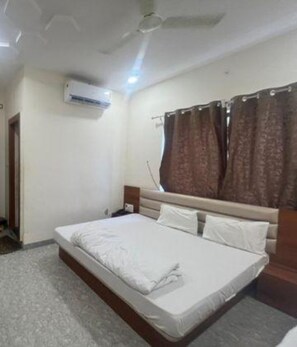 Exterior - Fabexpress Garima (Ujjain)