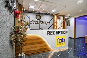 Reception - Fabhotel Asiana (Ahmedabad)