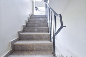 Lobby - Treebo Bella Vista (Udaipur)