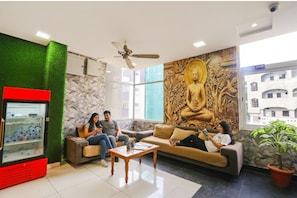 Lobby sitting area - FabHotel Galaxy Suites (Hyderabad)