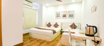 Fabhotel Globe Express