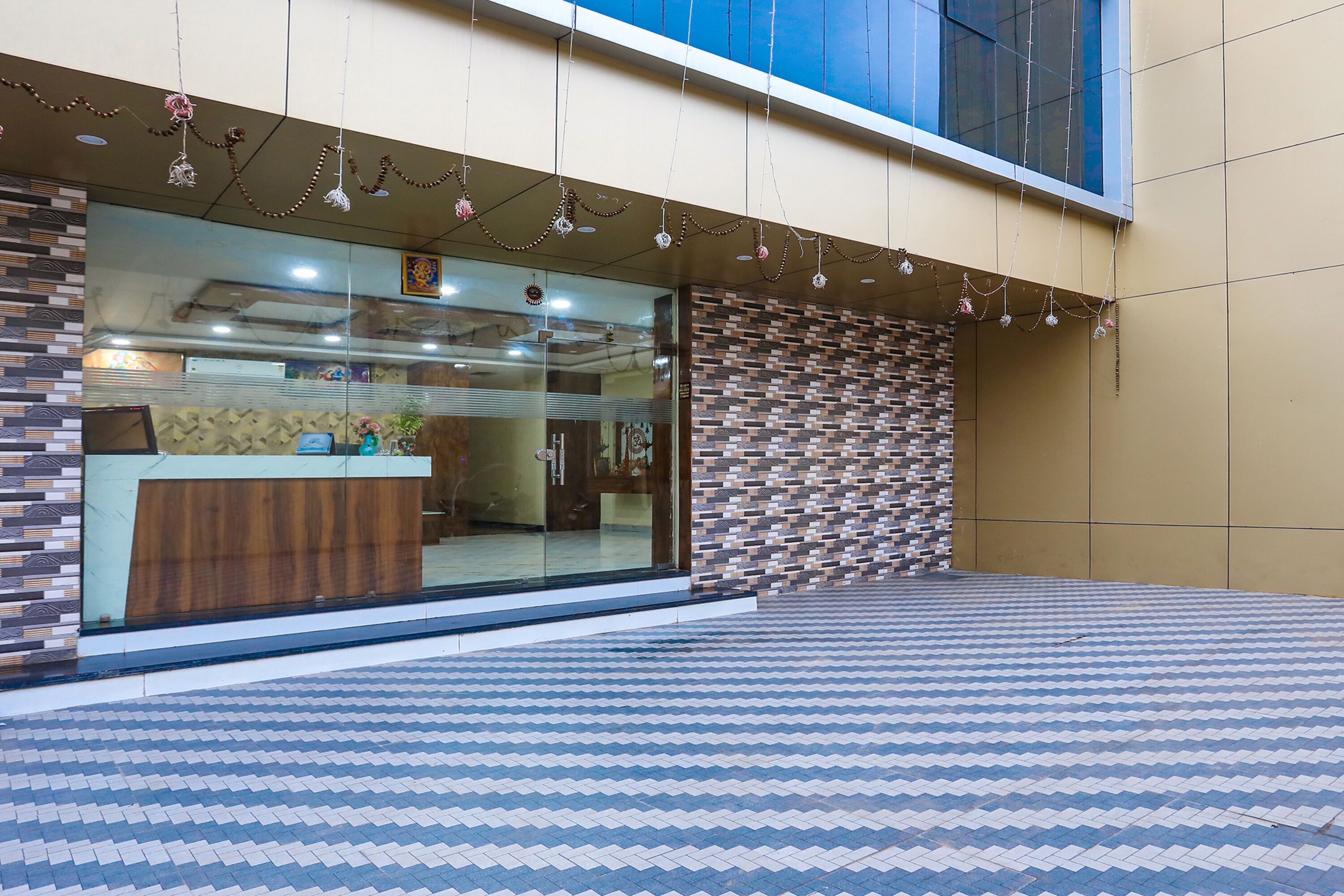 مدخل المنشأة