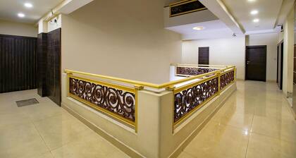 Fabhotel Kamla Regency