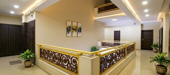 Fabhotel Kamla Regency