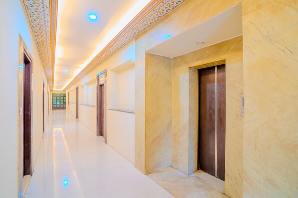 Lobby - Fabhotel Polovictory Palace (Jaipur)