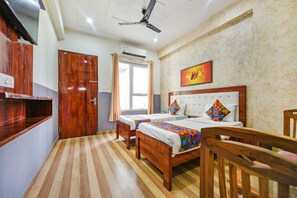 Sengetøy i egyptisk bomull, sengetøy av topp kvalitet og safe på rommet