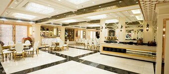 Oriva Vinflora Residency