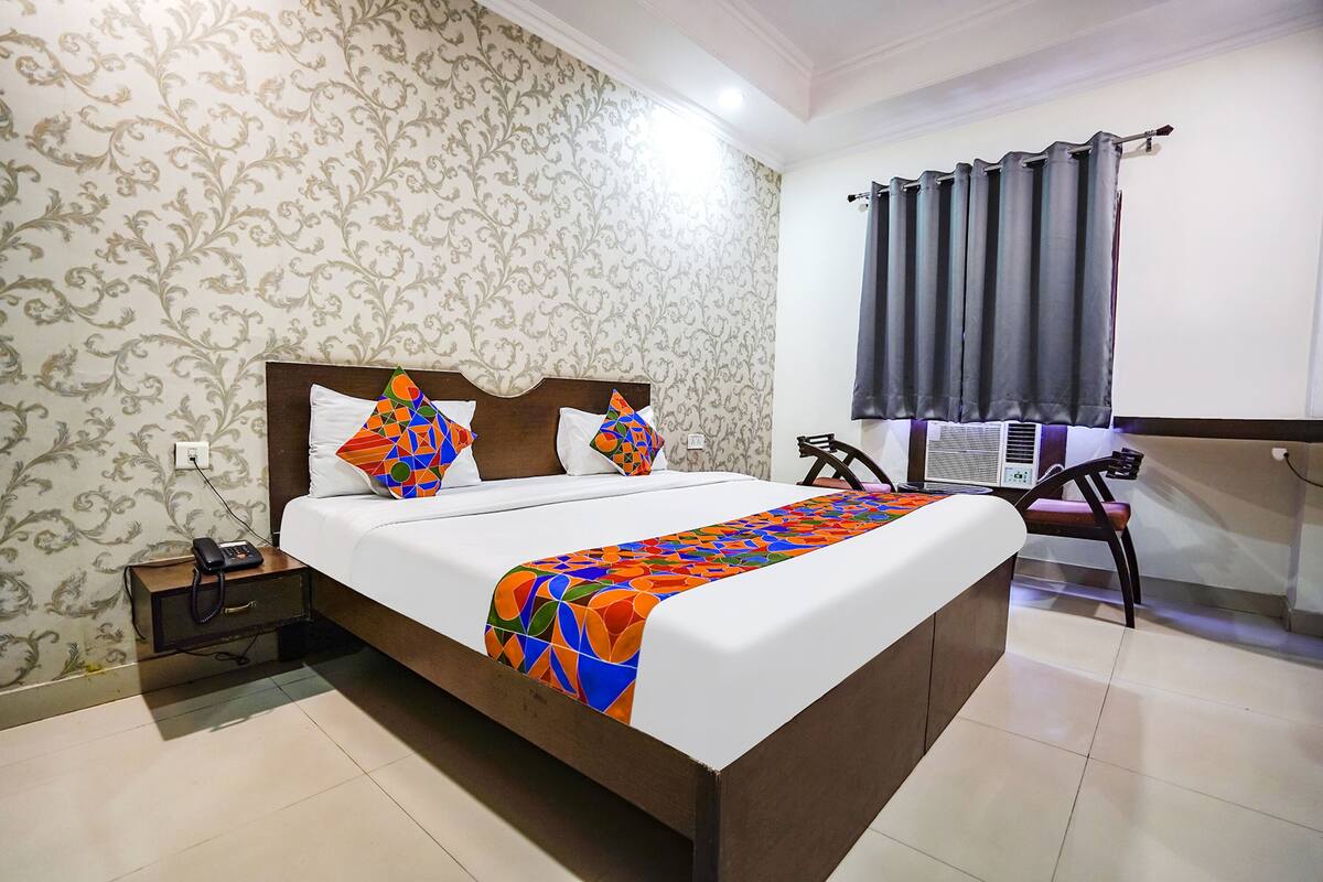 Habitación Deluxe | Sábanas de algodón egipcio, ropa de cama de alta calidad, caja fuerte