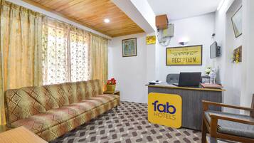 Quầy tiếp tân