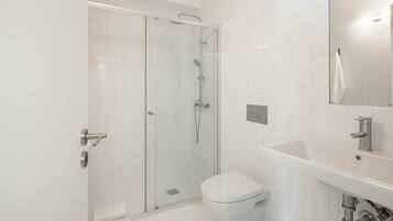 Shower, towels, soap, shampoo