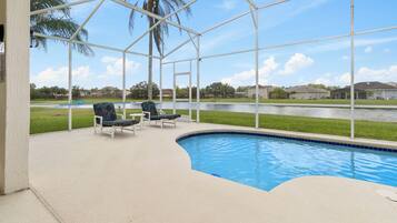 Alberca al aire libre