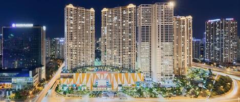 40-inch flat-screen TV with cable channels