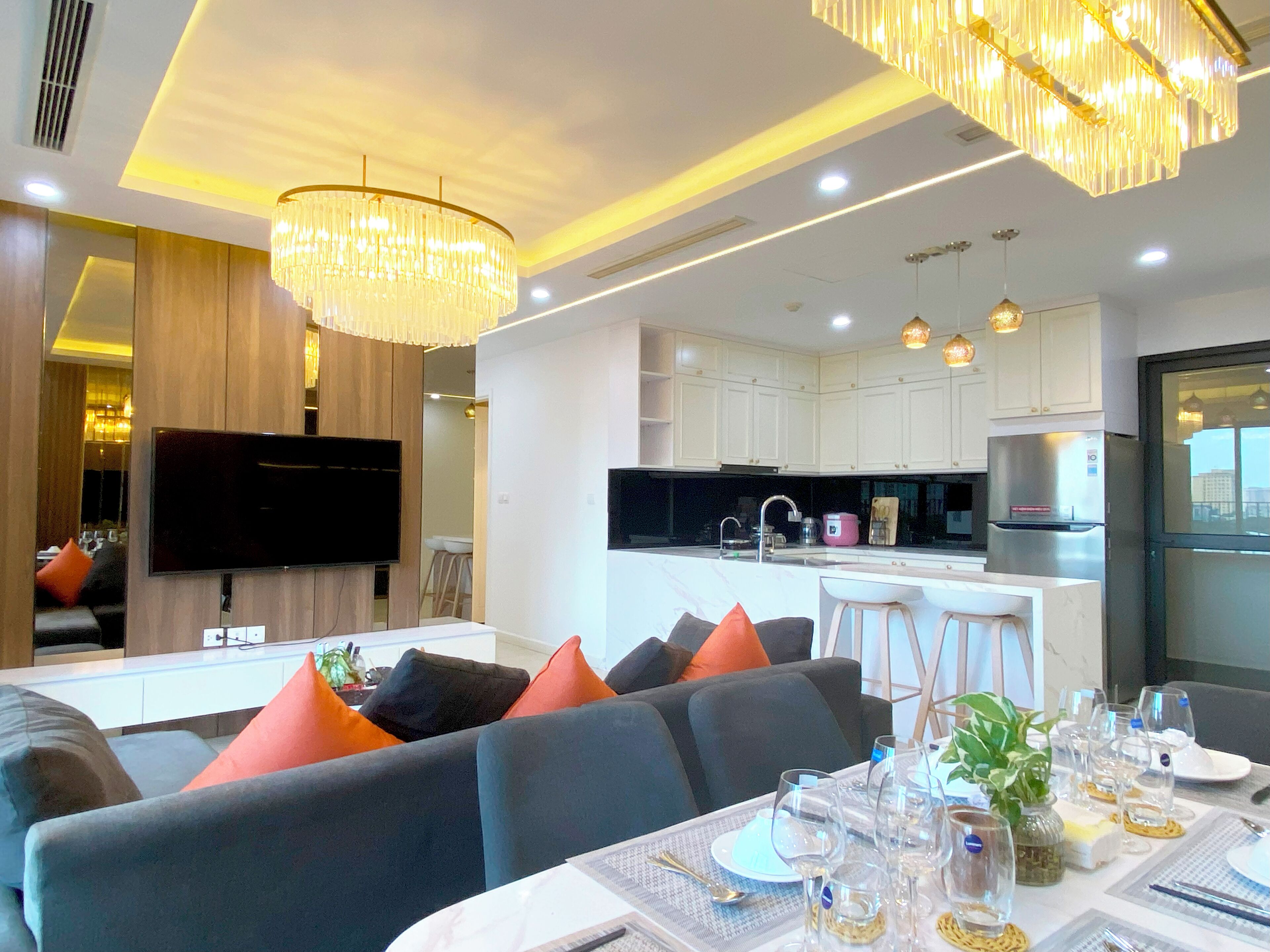Căn hộ dành cho gia đình | Bộ đồ giường kháng dị ứng, trang bị nội thất với thiết kế riêng biệt 