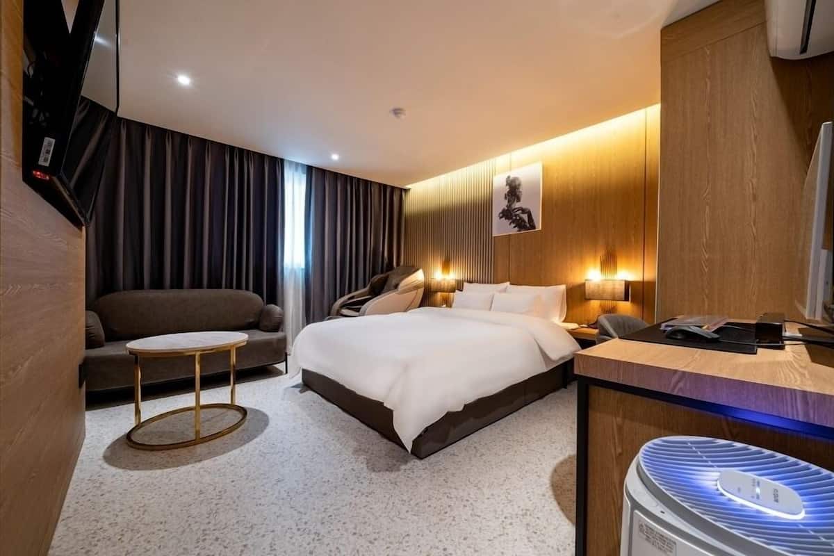 Superior tweepersoonskamer | 1 slaapkamer, individueel gedecoreerd, individueel gemeubileerd