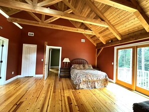 4 chambres, fer et planche à repasser, Wi-Fi gratuit, draps fournis