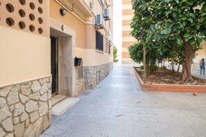 Exterior detail - La Esfera Gaditana: confort, beach and parking (Cádiz)