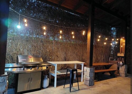 Mountain View house, 15min. SJO Airport