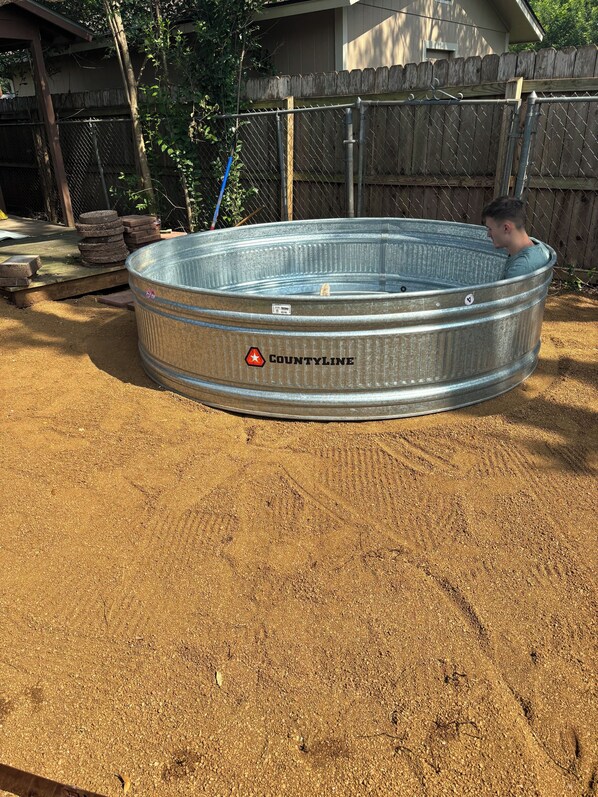 Bain à remous extérieur