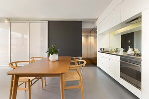 House - Sun Drenched Apartment in Darlinghurst (Darlinghurst)