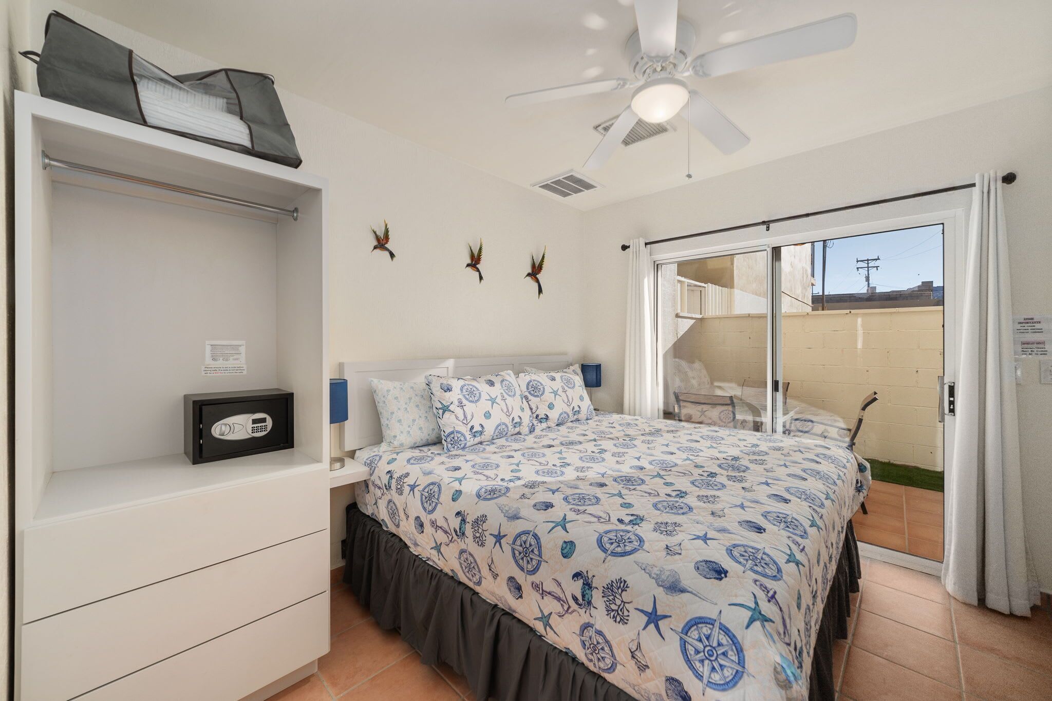 3 bedrooms, in-room safe, iron/ironing board, free WiFi