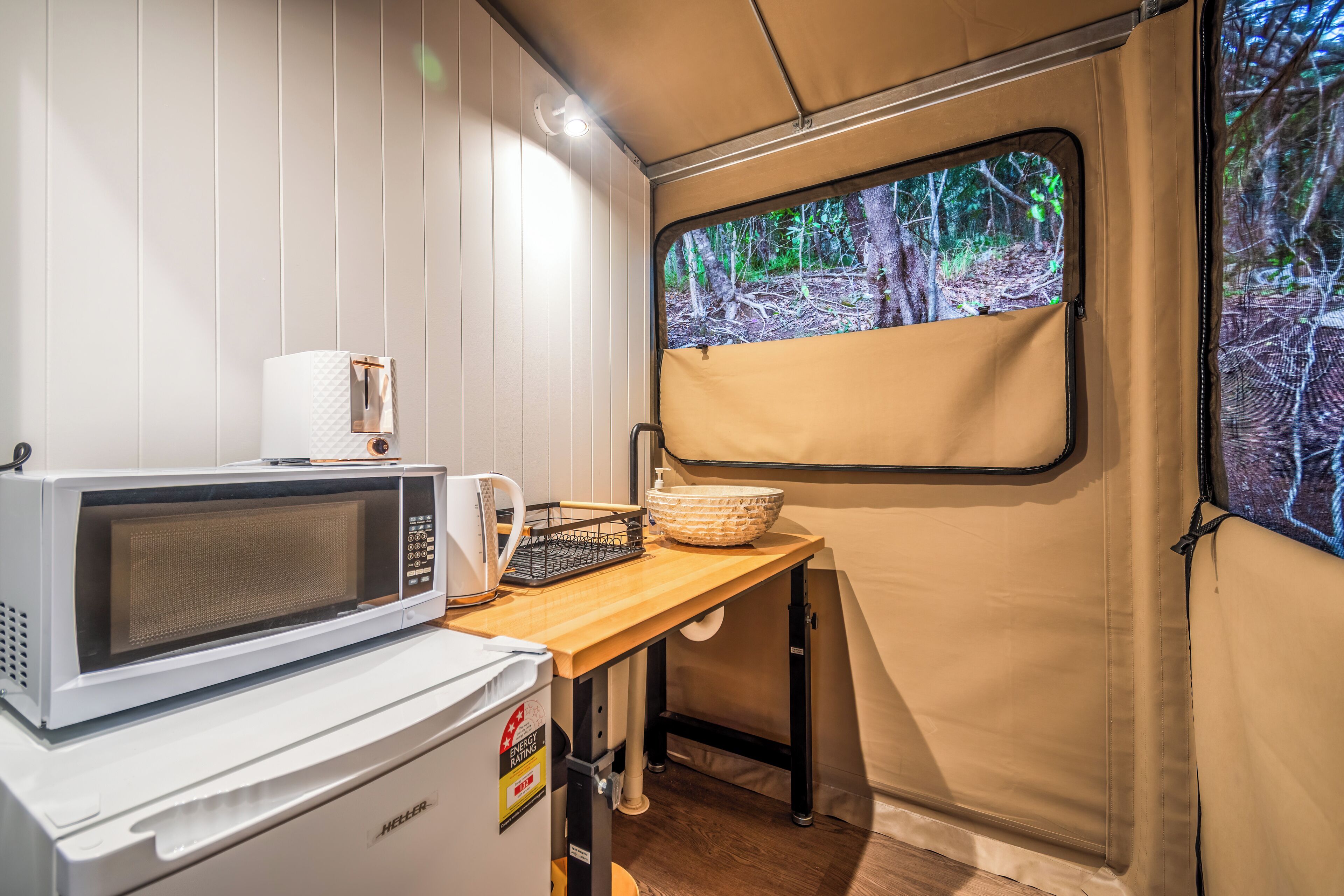 Superior Double or Twin Room (Tent 7) | Private kitchen