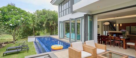 Villa, 4 Bedrooms, Garden View | Terrace/patio