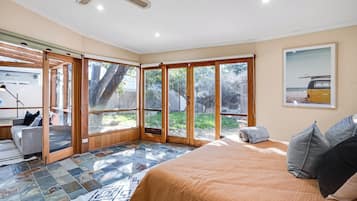 4 bedrooms, in-room safe, iron/ironing board, travel cot