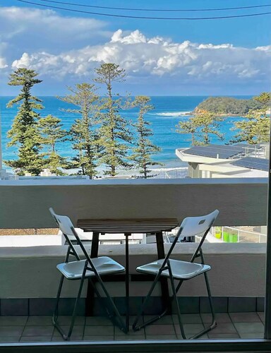Beachfront Living, Manly Beach, Sydney