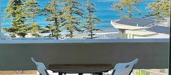 Beachfront Living, Manly Beach, Sydney