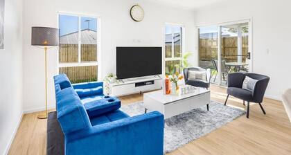 Brand New Comfy Home, 4Bedroom, designer furniture