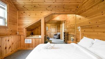 5 habitaciones, tabla de planchar con plancha y cuna de viaje