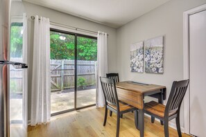 Dining - High Point Townhome w/ Patio, 1 Mi to Main Street! (High Point)