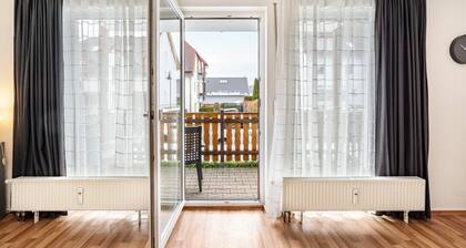 Apartment 'Am Goldenen Löwen' with Private Terrace, Garden, and Wi-Fi