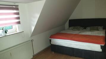 2 Schlafzimmer, Bettwäsche