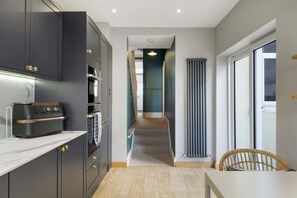 Interior - Beautiful Victorian Home in Plymouth (Plymouth)