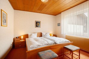 1 chambre, Wi-Fi gratuit, draps fournis