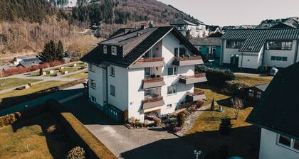 "Haus zur Laterne" avec vue sur la montagne, jardin partagé et Wi-Fi