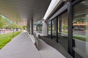Exterior detail - Sophisticated Inner-City 2-Bed with Outdoor Dining (Braddon)