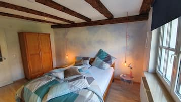 3 habitaciones, wifi gratis y ropa de cama