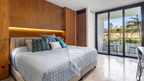 1 dormitorio, escritorio, tabla de planchar con plancha y wifi